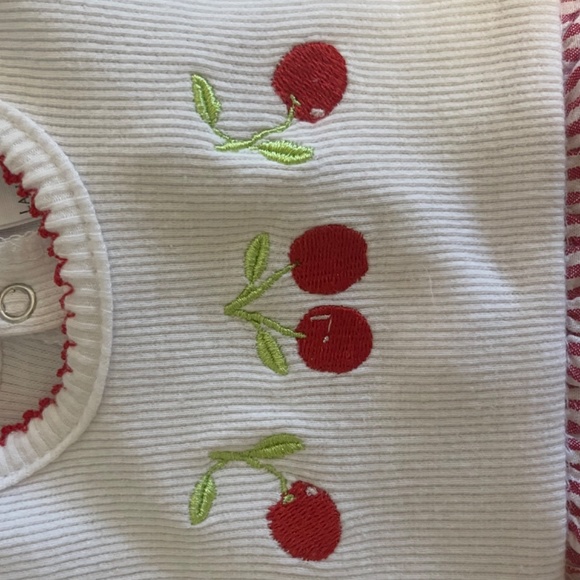 Laura Ashley dress size 3-6 months‎ baby infant girl cherry print - Picture 2 of 6